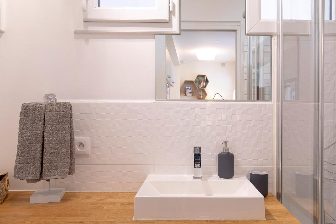 Le Studio Apartment Анси Екстериор снимка